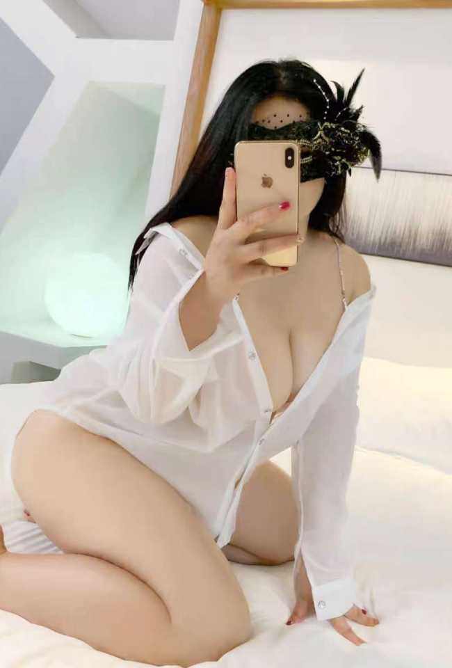 Lucy - China * NEU *
